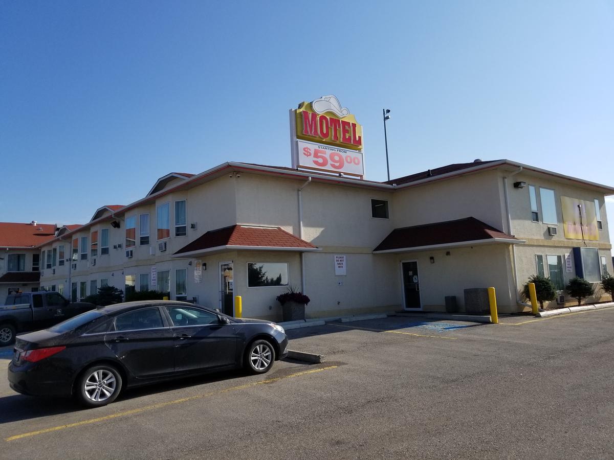 Western Budget Motel West レッド・ディア エクステリア 写真